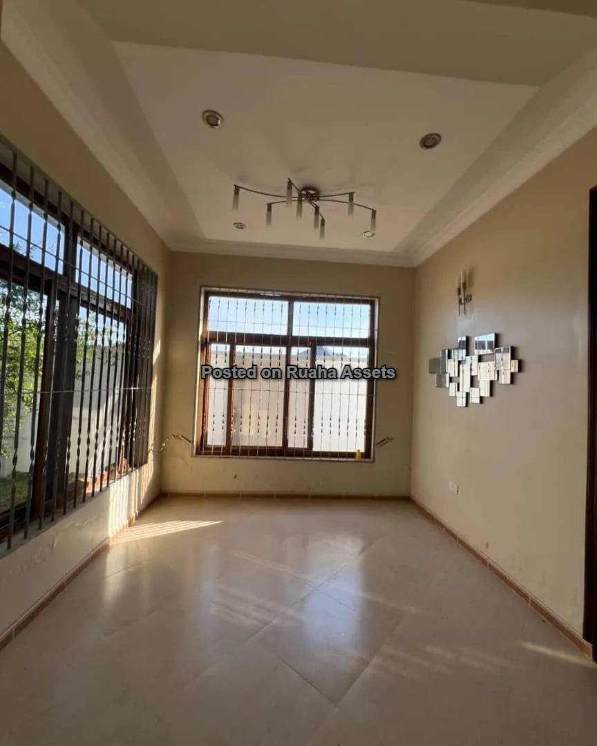 Ghorofa Kubwa Linauzwa image 7