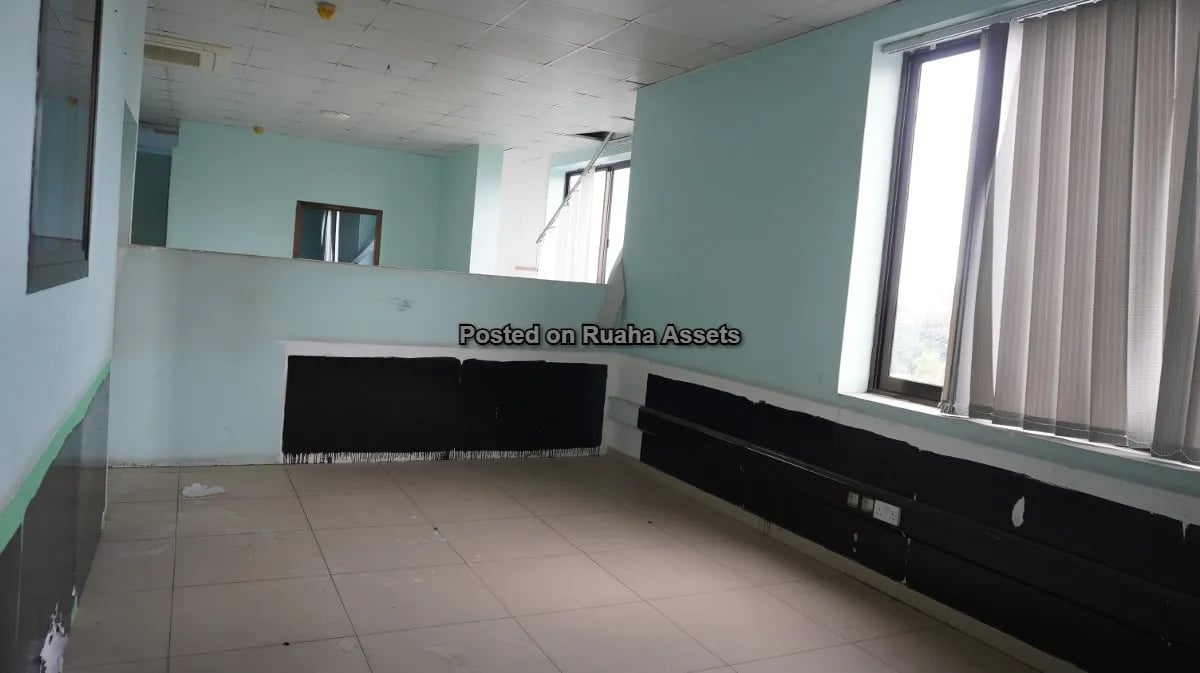 A Large Office Space For Rent image 13