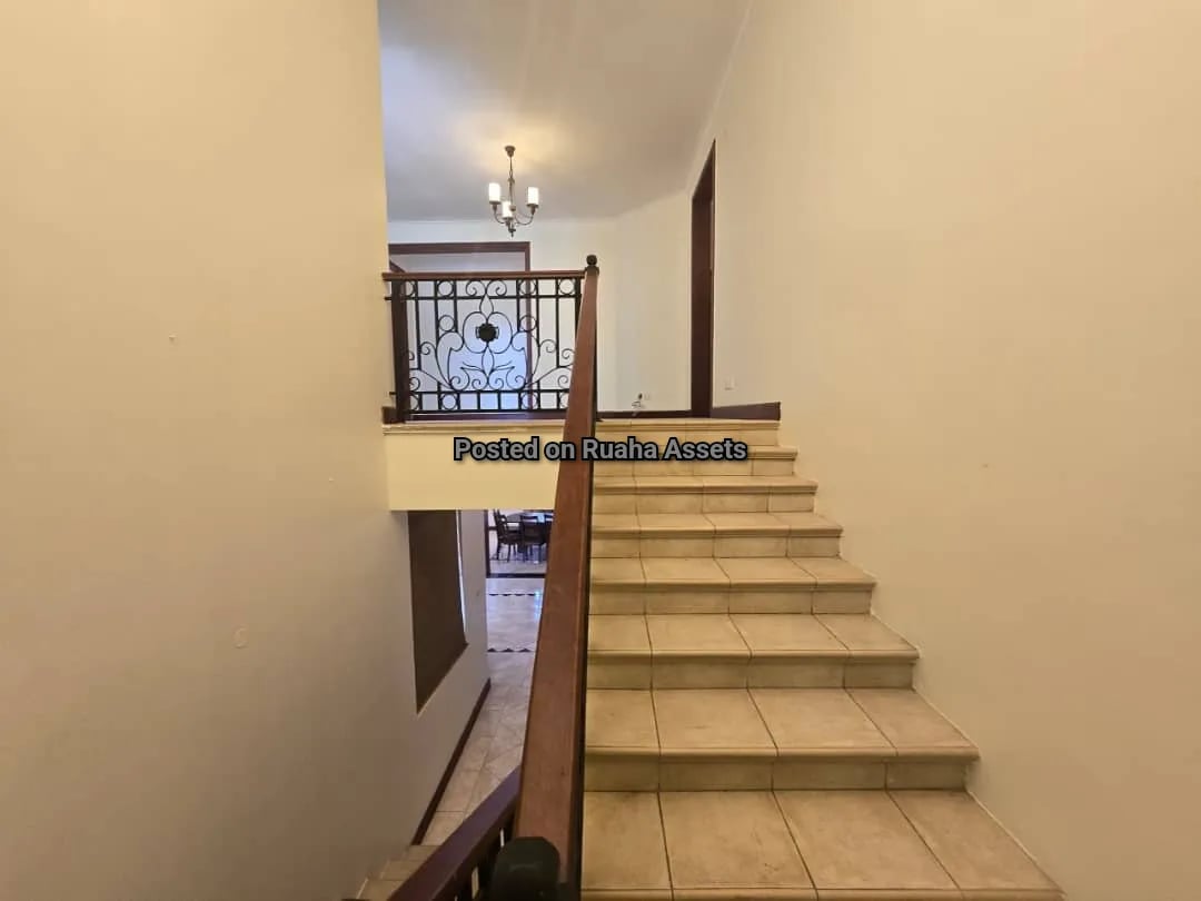 Ghorofa Inauzwa SalaSala Dar es Salaam image 3