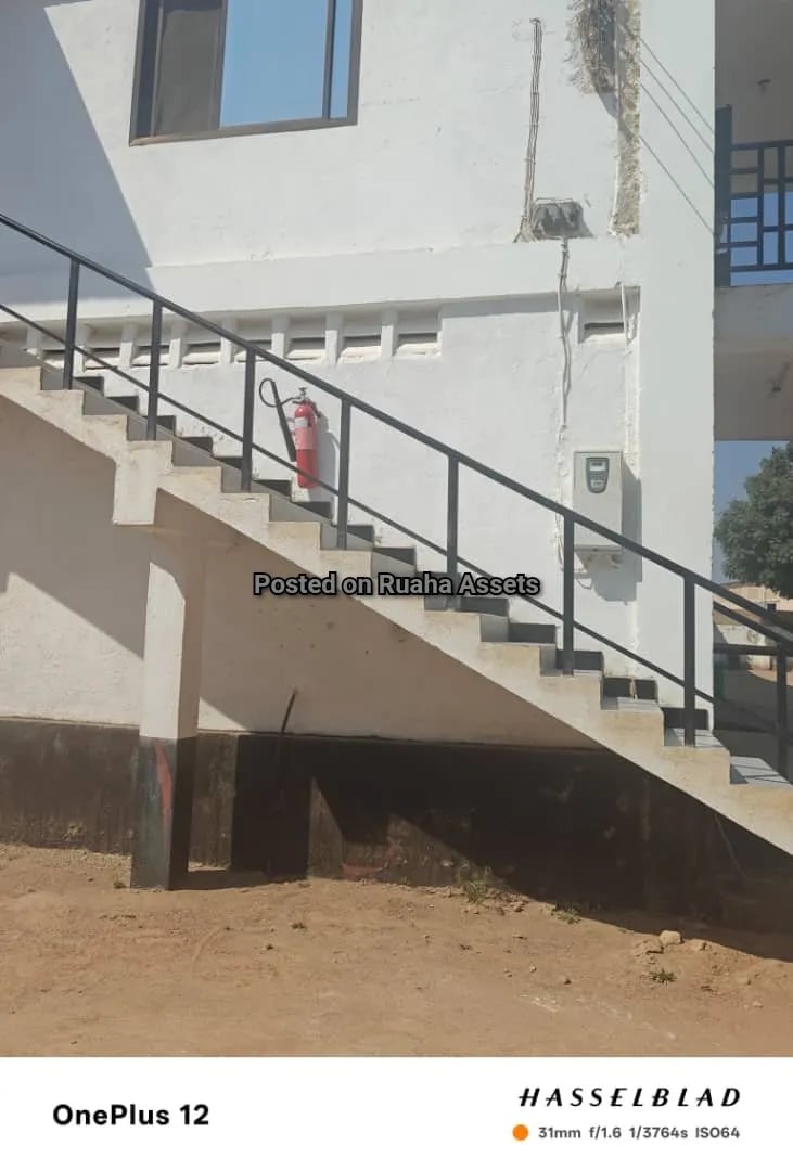 Warehouse and Office for sale in Dodoma image 6