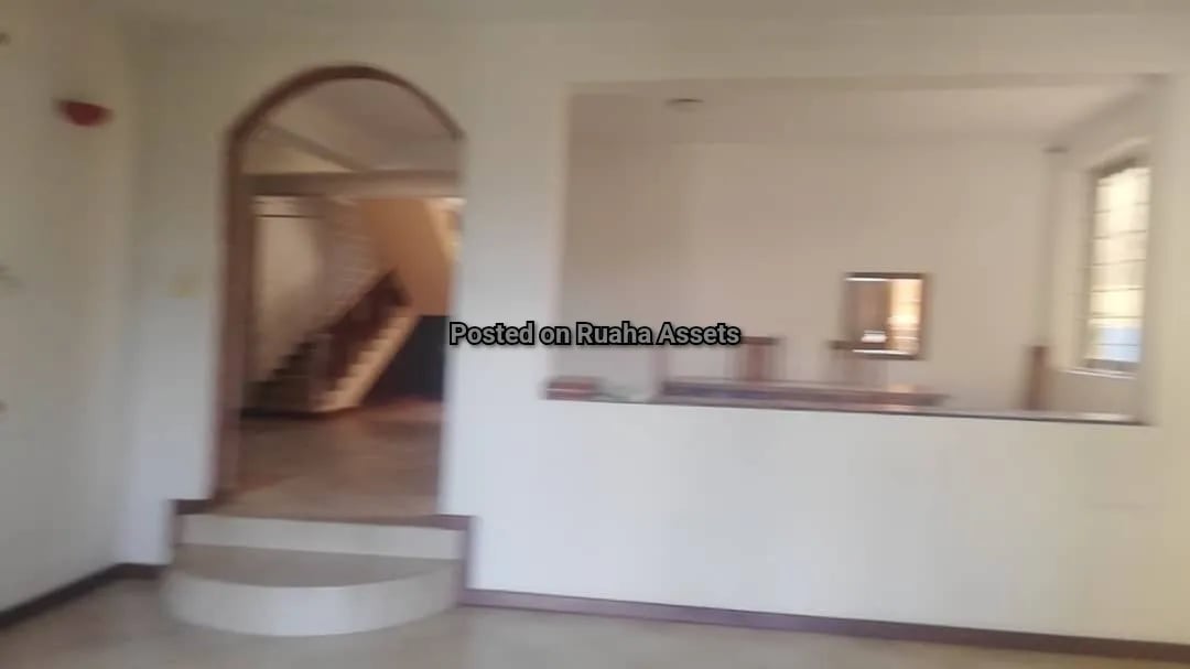 Beach house for rent at Msasani image 4