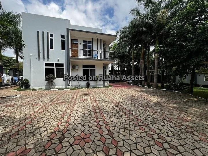 Villa ya Ghorofa Inauzwa image 2