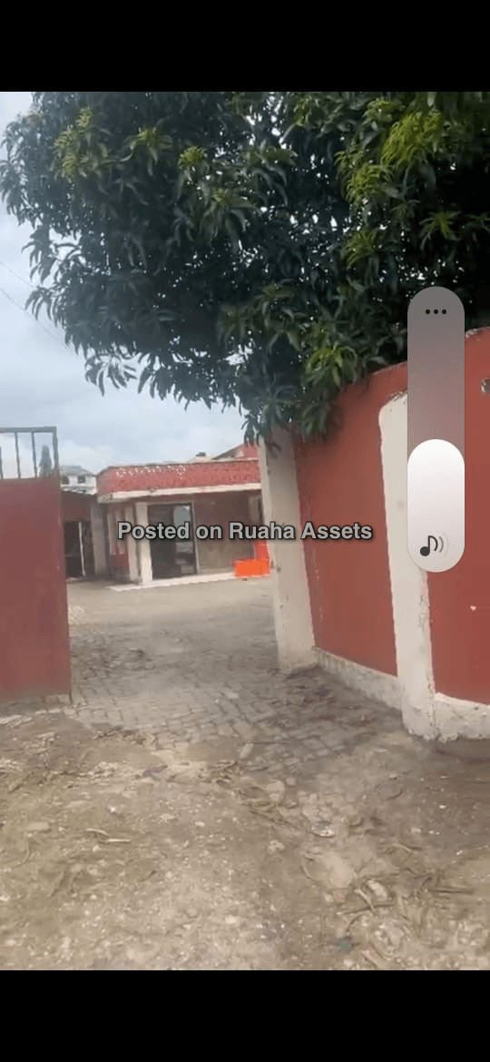 COMMERCIAL HOUSE FOR SALE IN MIKOCHENI B, NEAR CLOUDS image 7