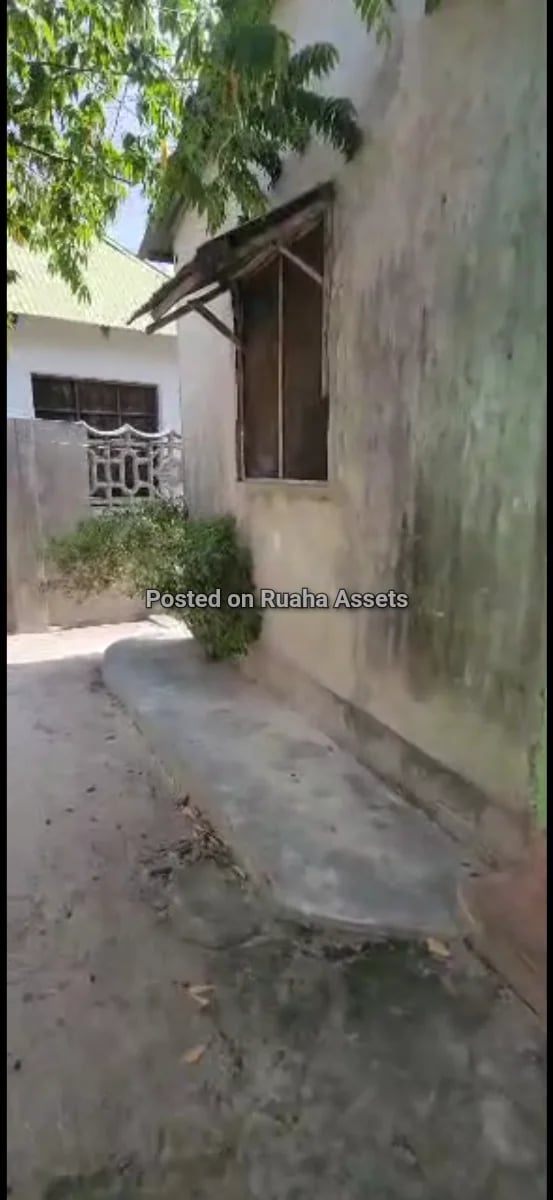 Nyumba inauzwa Ukonga Moshi Bar image 8