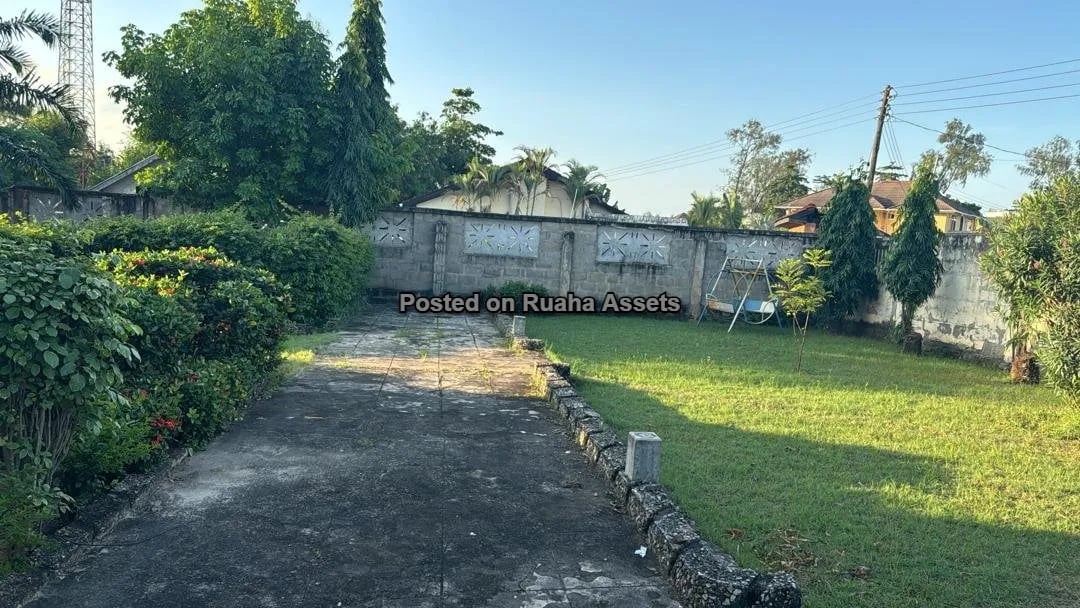 6 Bedroom Flat for Sale at Mbezi Beach image 6