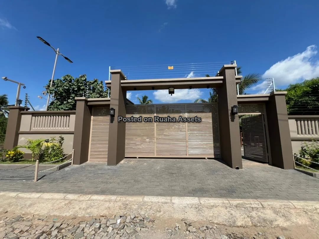 New Modern House for Sale at Madale image 7