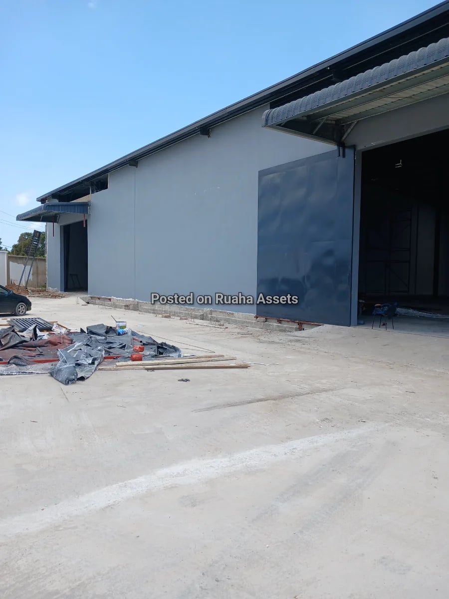 Warehouse for lease at Tabata image 4