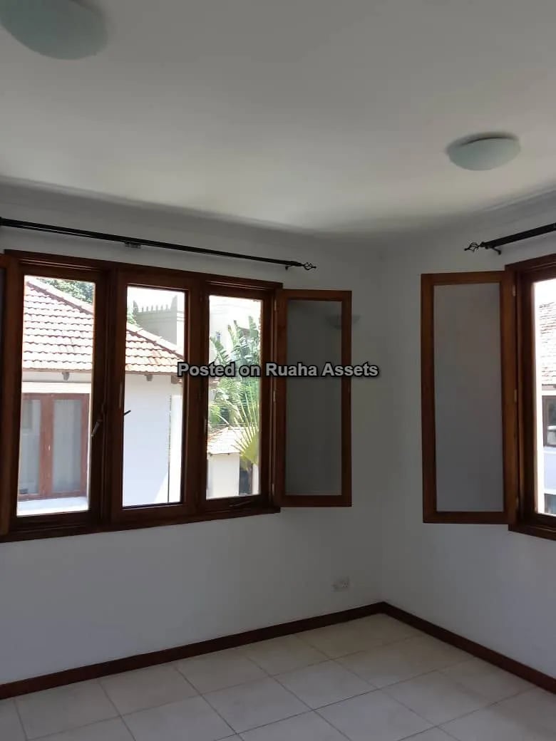 A Villa House for Sale image 1