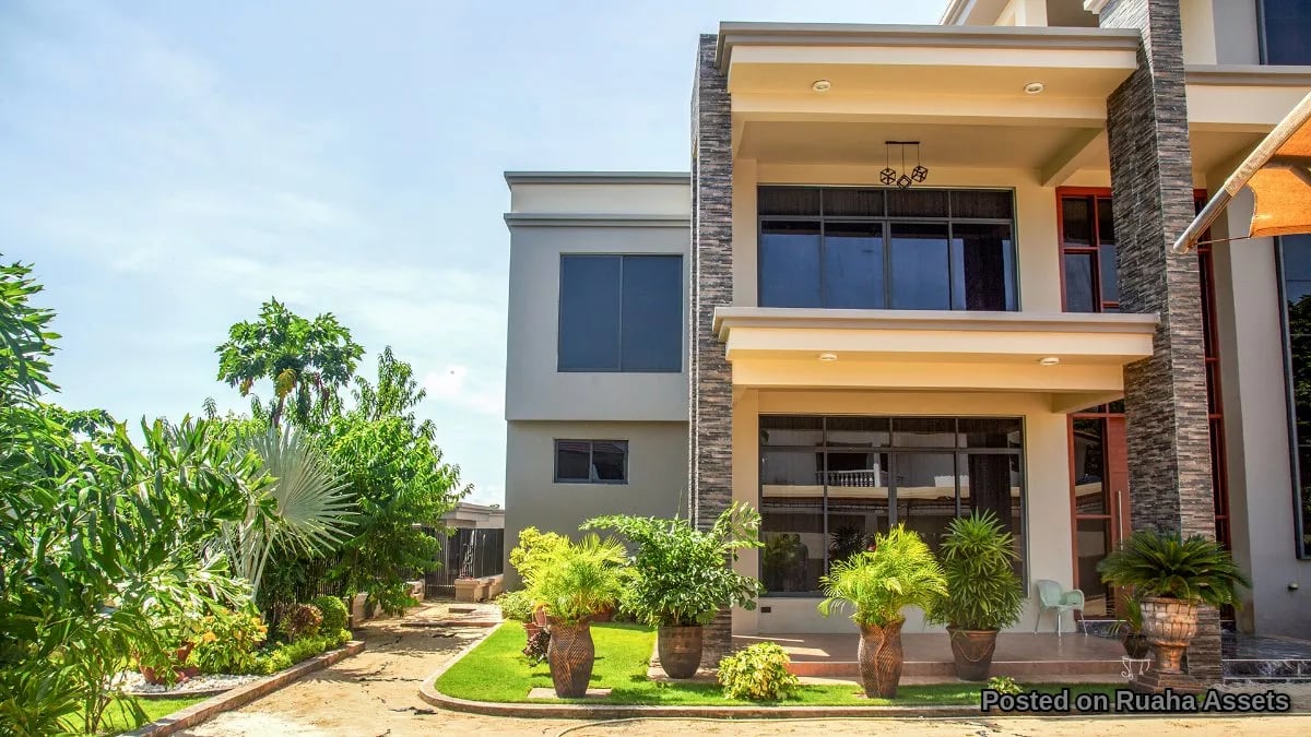 One-story living, endless possibilities image 6