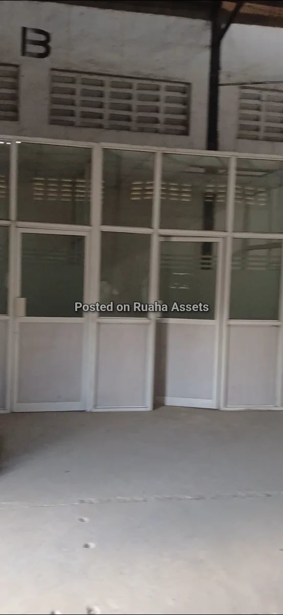 Godown linakodishwa Chang'ombe image 3