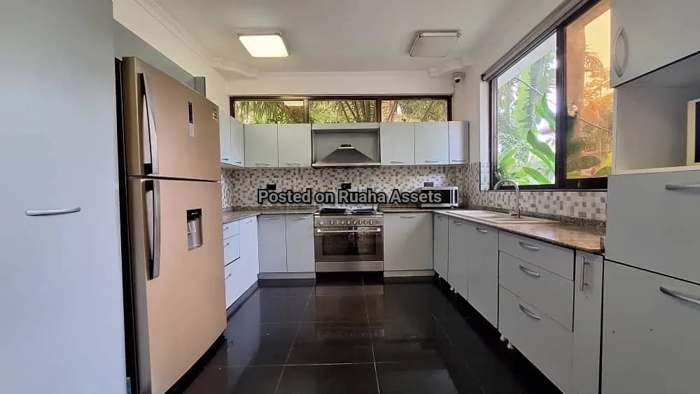 Spacious Luxury Home for Rent in Masaki image 9