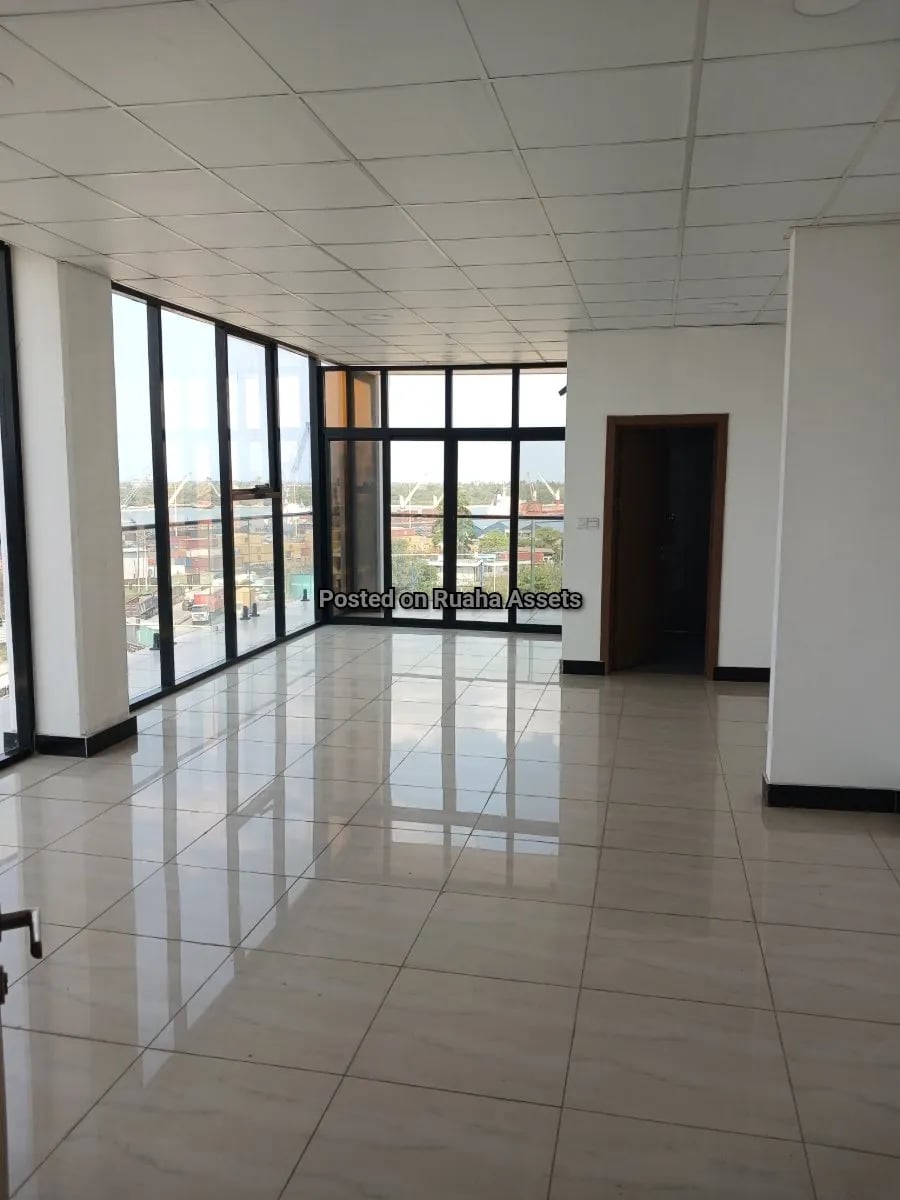 Office Space for lease at Posta near Port image 3