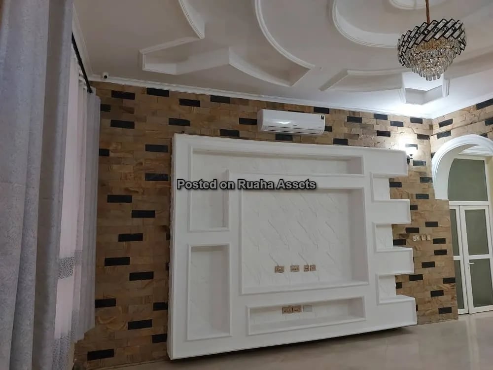 A Dazzling Stand alone House for Sale image 7