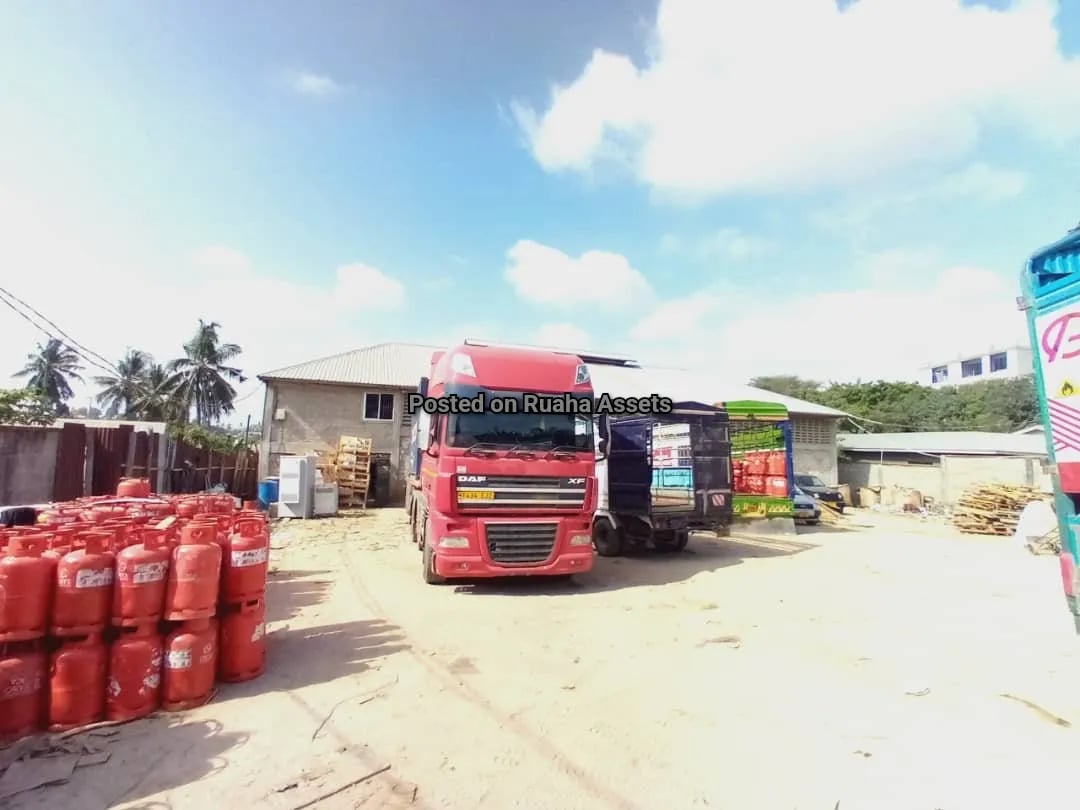 Godown for rent at Kimara image 2