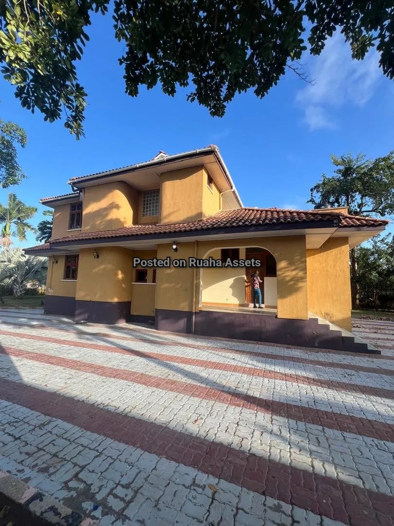Villa inauzwa Bahari beach image 15