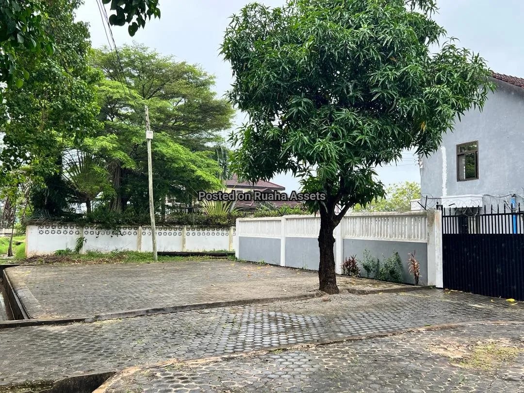 6 Bedroom flat for Rent at Mbezi Beach image 3