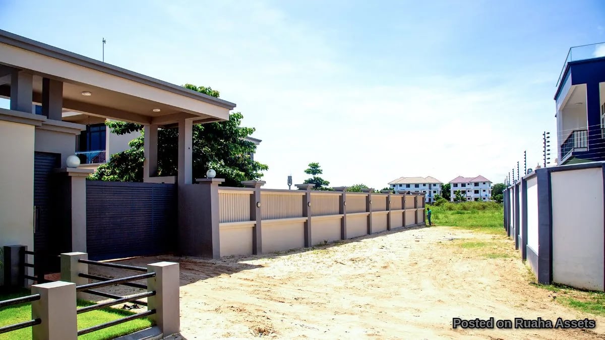 One-story living, endless possibilities image 3