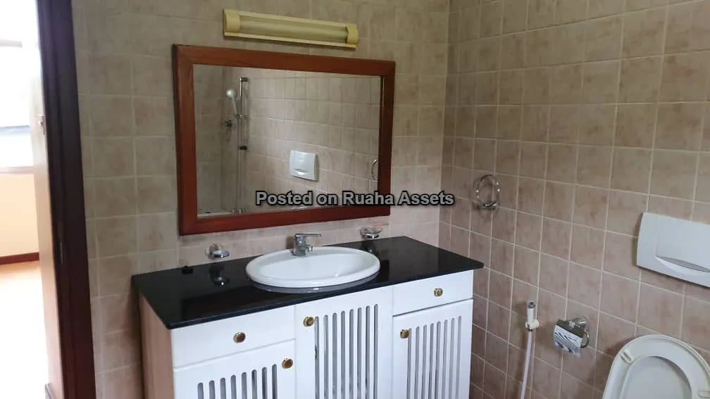 Villa for rent at Mikocheni image 15