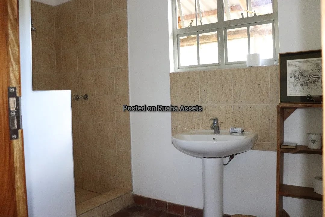 House for Sale on 15 acres for sale at Kili golf Arusha image 10