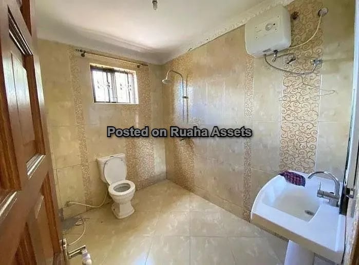 Apartment For Sale image 5