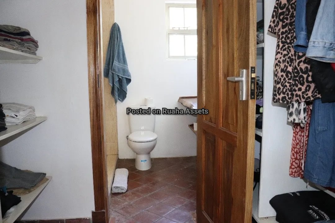 House for Sale on 15 acres for sale at Kili golf Arusha image 14