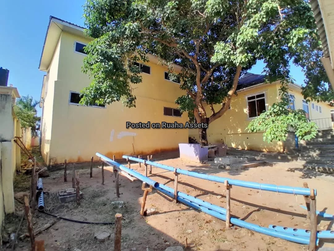 Shule Nzuri ya Kisasa Inauzwa Madale image 12