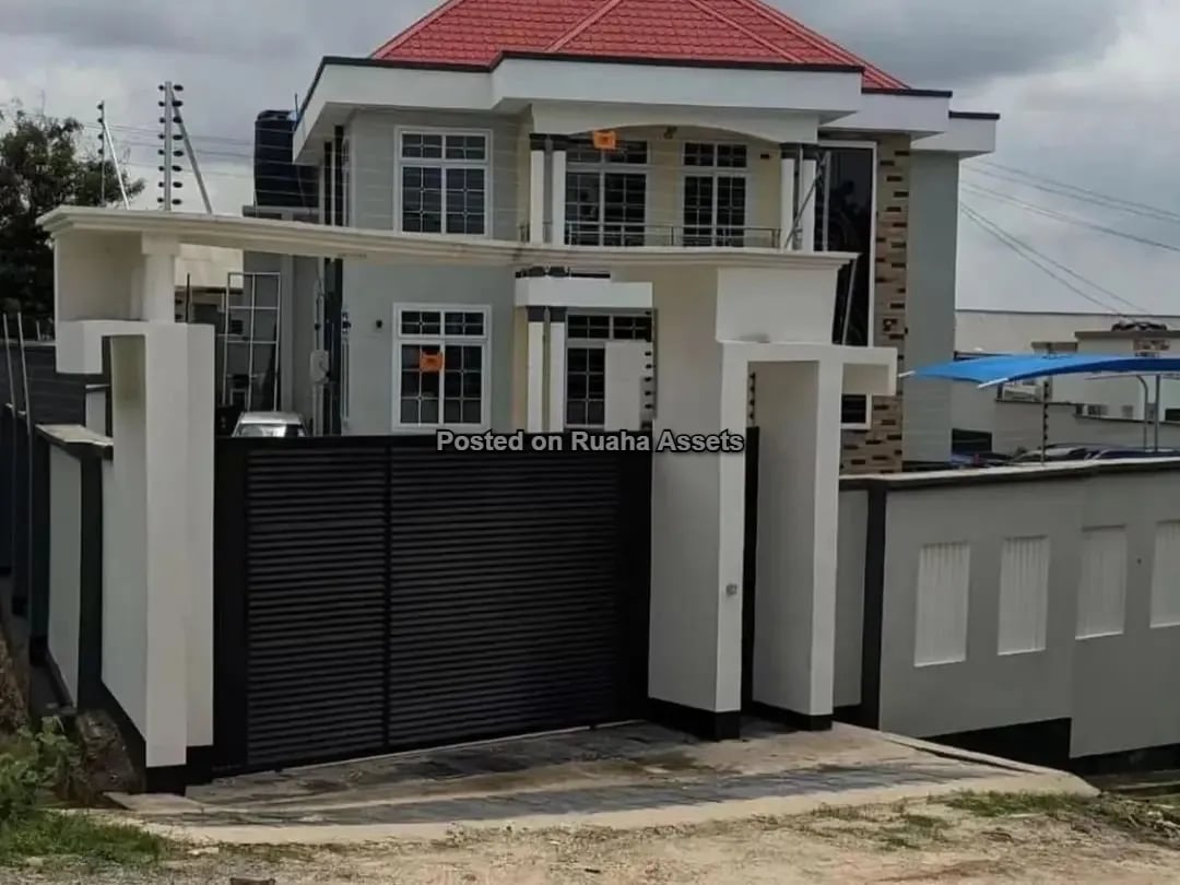 A Modern Single-Storey House For Sale image 3