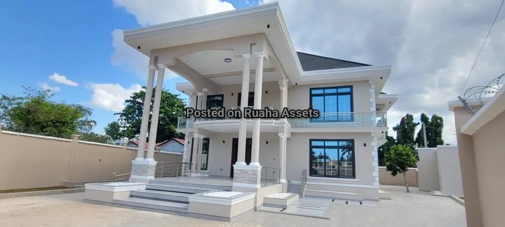 Standalone for rent at Oysterbay image 9