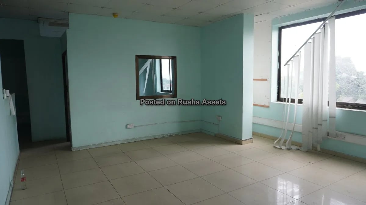 A Large Office Space For Rent image 6