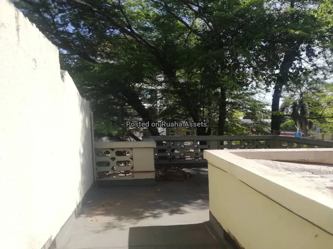 Beach house for rent at Msasani image 15