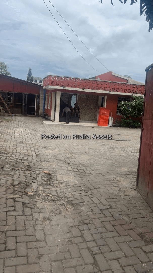 COMMERCIAL HOUSE FOR SALE IN MIKOCHENI B, NEAR CLOUDS image 1
